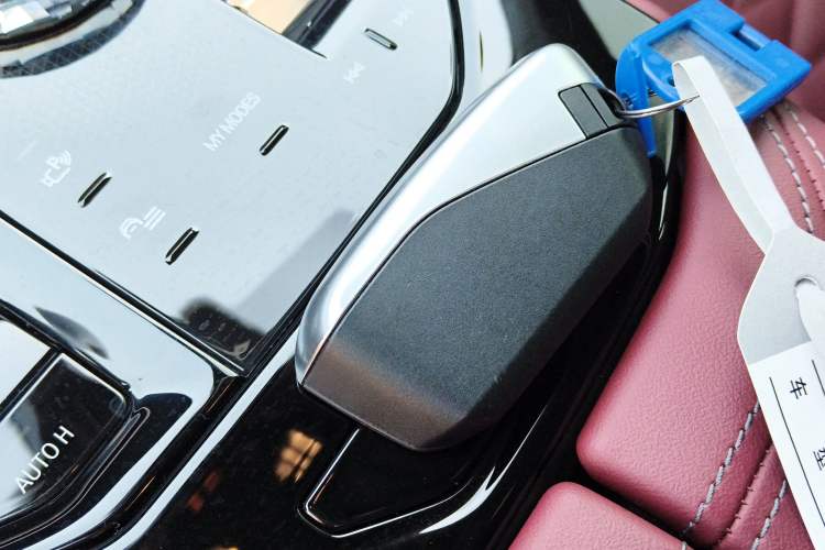 Used BMW 5 Series 2025 530Li Luxury Edition M Sport Package
