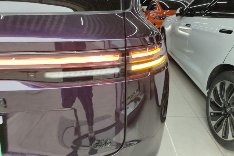 Used Leapmotor C16 2026 All-Electric 630 LiDAR Zhizun Edition 6 Seats