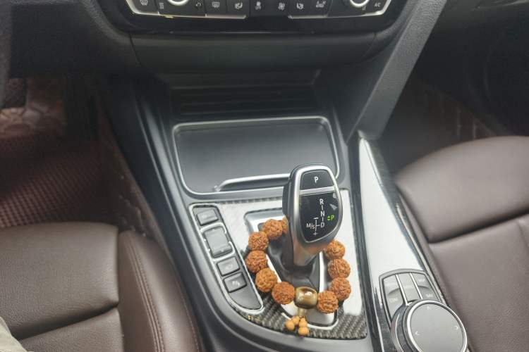 Used BMW 3 Series 2018 320Li Leading Luxury Package