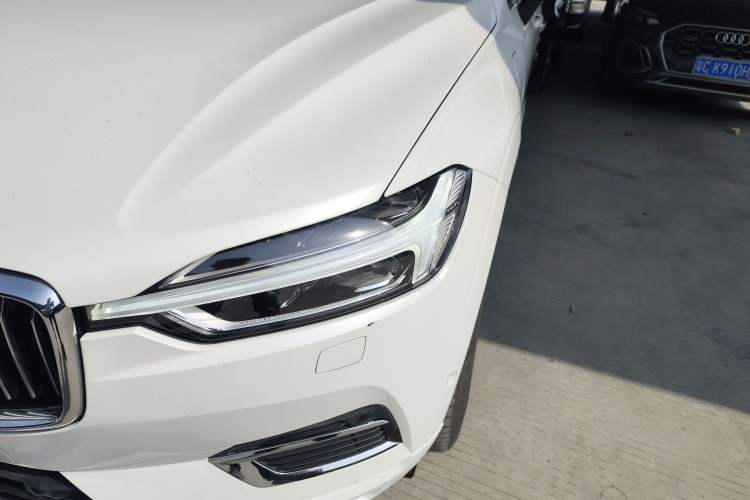Used Volvo XC60 New Energy 2019 T8 e-Drive Hybrid Prestige Luxury Edition China VI Standard
