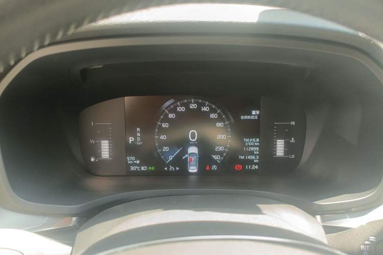 Used Volvo S60 2022 B4 Zhiyi Luxury Edition Instrument Cluster
