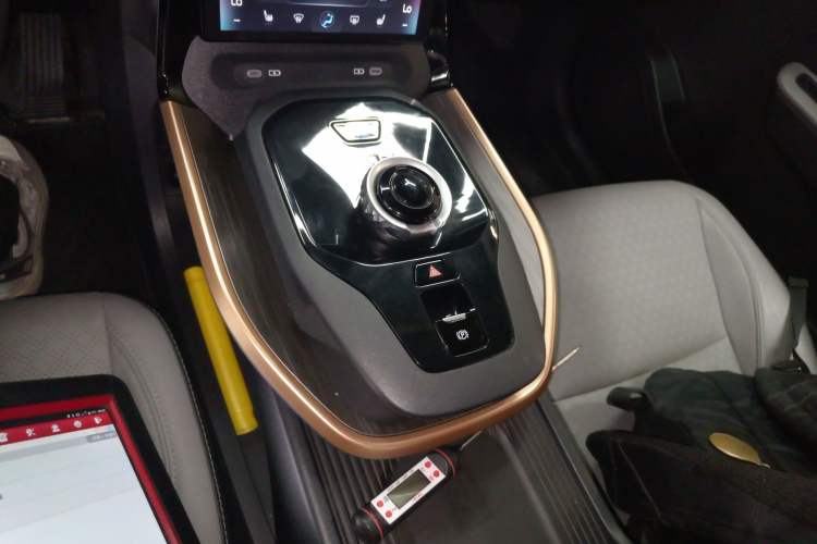 Used Toyota bZ3 2024 616 km Long-Range Premium