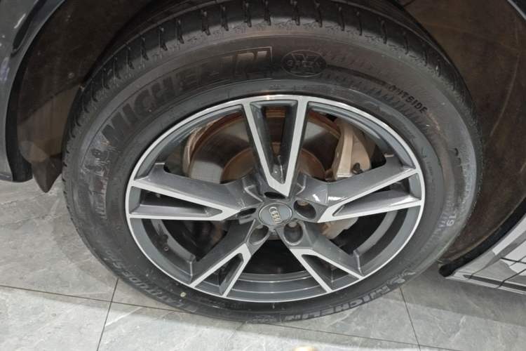 Used Audi Q5L 2018 40 TFSI Prestige Fashion Edition China VI
