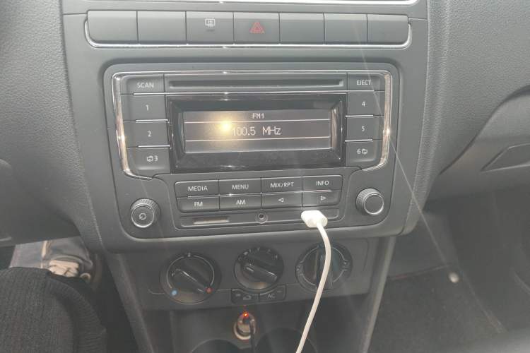 Used Volkswagen Polo 2013 1.4L Automatic Comfort Edition