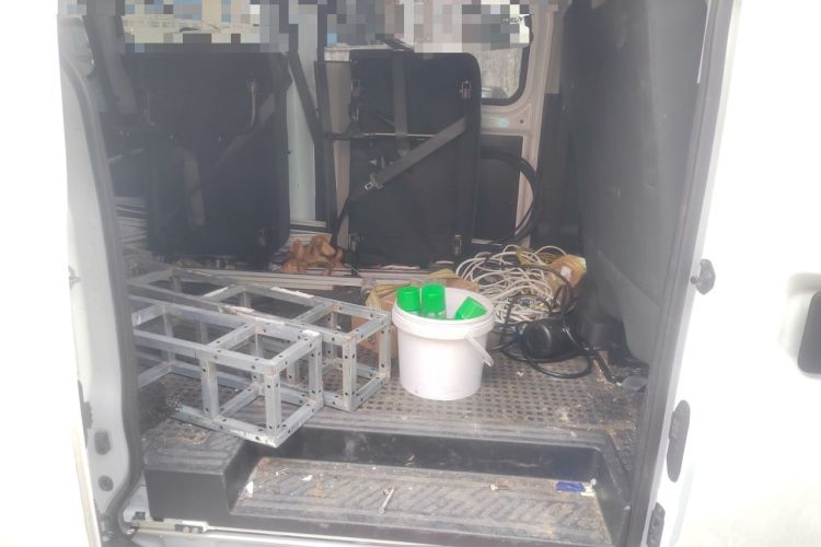 Used JMC E Fushun 2025 Model, Open Window Version, 53.58 kWh, Mid-axle, Mid-roof