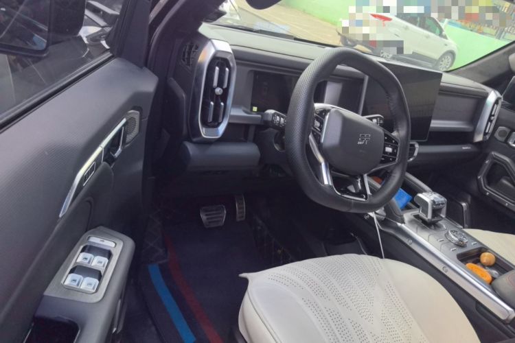 Used JETOUR Traveler 2024 2.0T All-Wheel-Drive CrossPRO+ Entertainment Edition Driver Seat