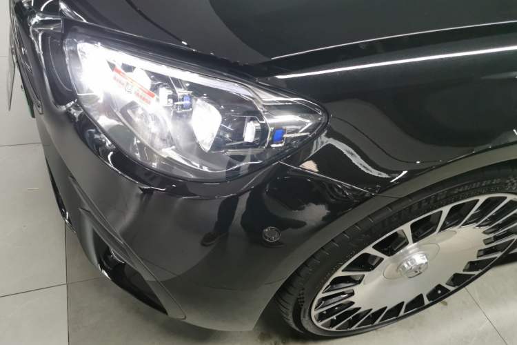 Used Mercedes-Benz E-Class New Energy 2021 E 350 e L Plug-in Hybrid Sports Sedan
