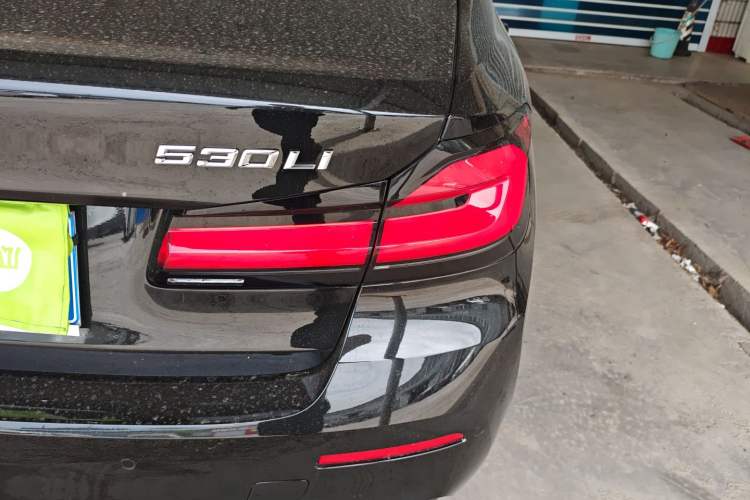 Used BMW 5 Series 2023 530Li Leading Edition Luxury Package
