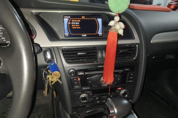 Used Audi A4L 2015 35 TFSI Automatic Standard Model
