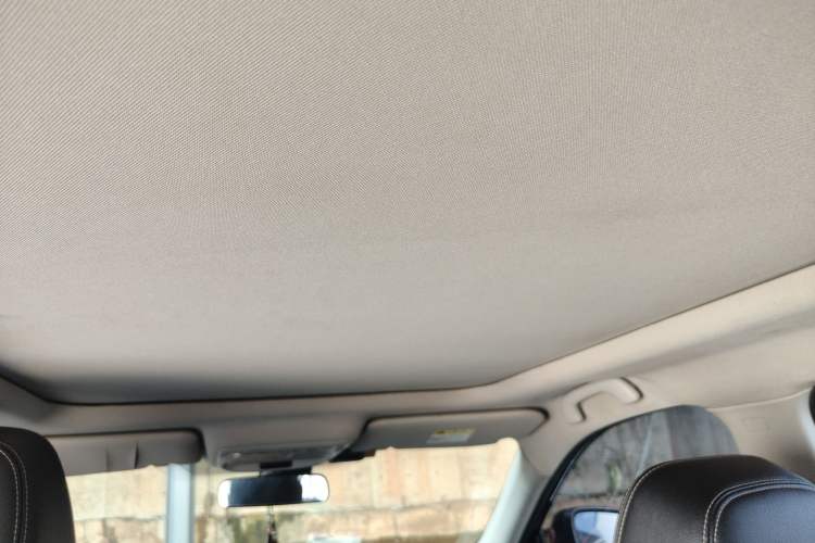 Used Renault Koleos 2018 2.0L Two-Wheel-Drive Luxury Edition