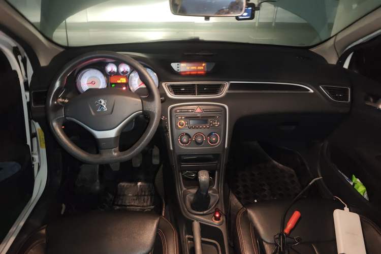 Used Peugeot 308 2013 1.6L Manual YouShang Model