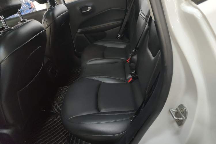 Used Jeep Compass 2017 200T Automatic Family Edition