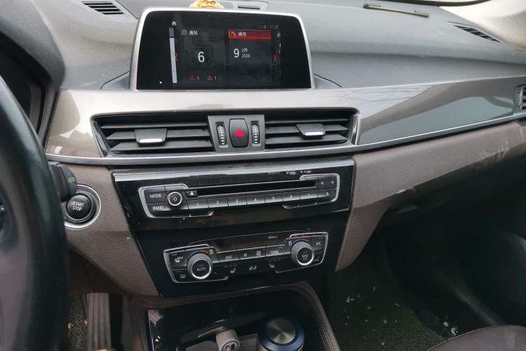 Used BMW X1 New Energy 2019 xDrive25Le Luxury Model Audio And AC Panel