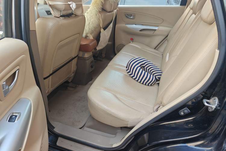 Used Hyundai Tucson 2009 2.0L Automatic Two-Wheel Drive with Sunroof