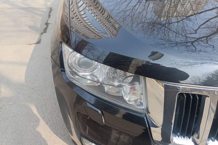 Used Jeep Grand Cherokee 2011 Revised Version 3.6L Comfort Edition
