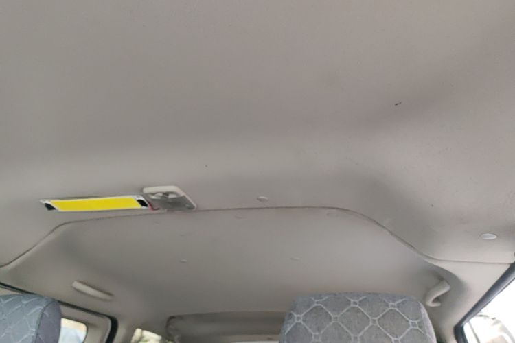 Used Nissan NV200 2018 1.6L CVT Luxury Model Headliner