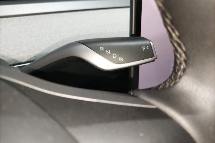 Used Tesla Model Y 2023 Rear-Wheel-Drive Version