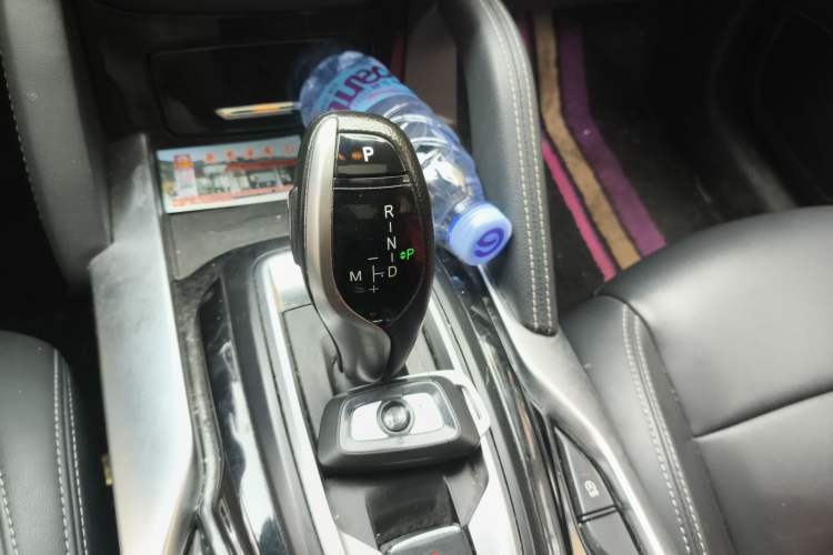 Used Brilliance V7 2018 280T DCT Luxury Model 5 Seats
