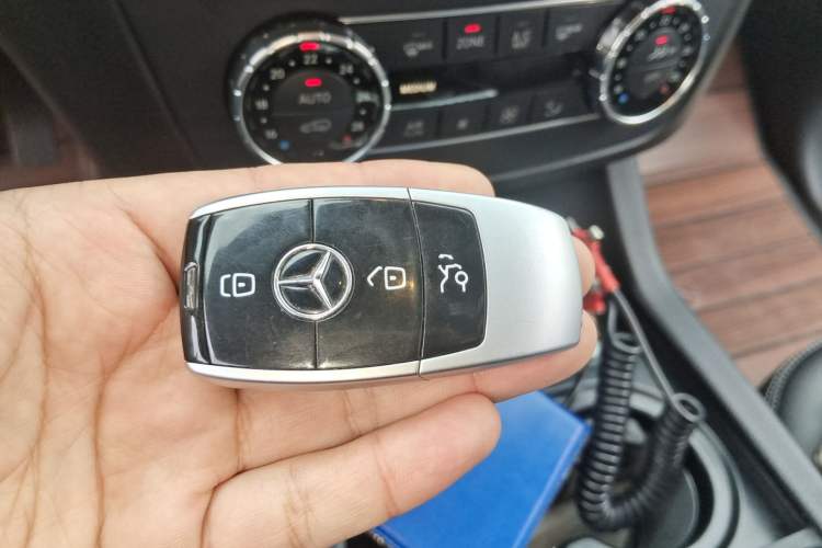 Used Mercedes-Benz GL-Class 2015 GL 350 CDI 4MATIC Vehicle Key