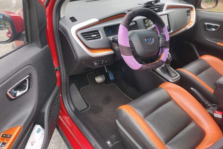 Used Geely Auto Vision X1 2017 1.3L Automatic Player Edition
