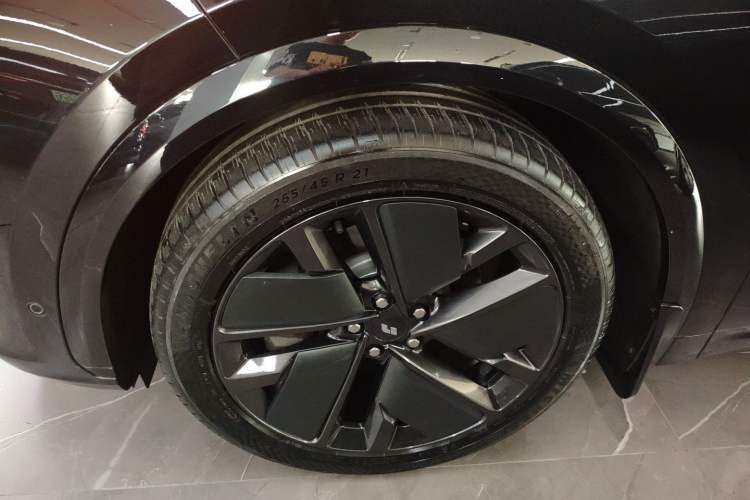 Used Li Auto L7 2025 Max Smart Refresh Edition Left Front Wheel Hub