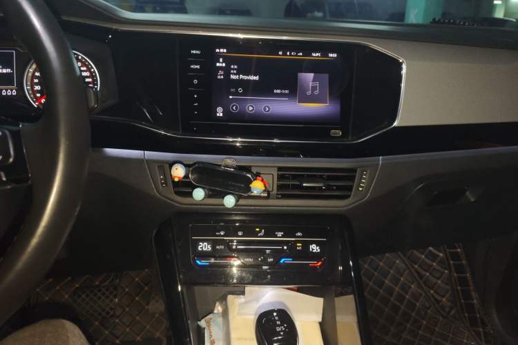 Used Volkswagen Tayron 2020 330TSI Two-Wheel Drive Luxury Smart Connectivity Version
