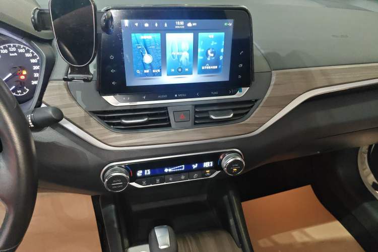 Used Nissan Teana 2021 2.0L XL Comfort Edition
