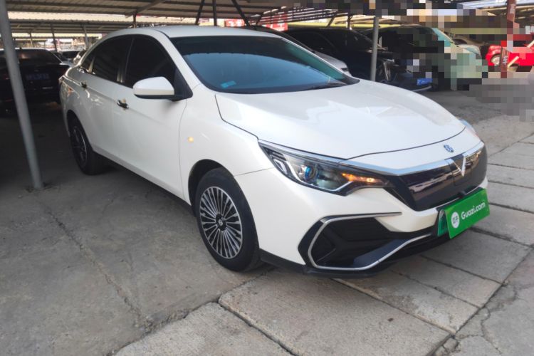 Used Venucia Venucia D60EV 2022 Standard Range Smart Drive Version
