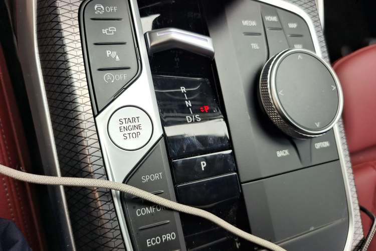 Used BMW 3 Series 2023 325i M Sport Night Edition Package Gear Lever