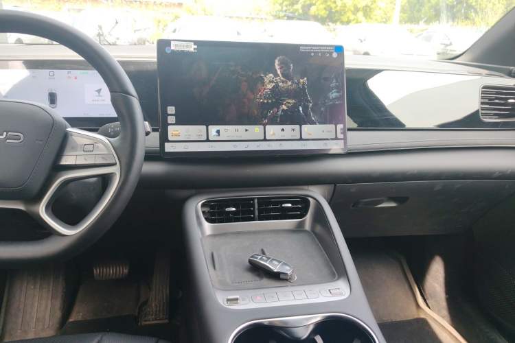 Used BYD Sealion 06 New Energy 2025 Model EV 605 Navigation Plus Edition Audio And AC Panel