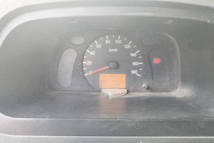 Used Wuling Zhiguang 2010 1.0L New Version Practical Short-Body L2Y