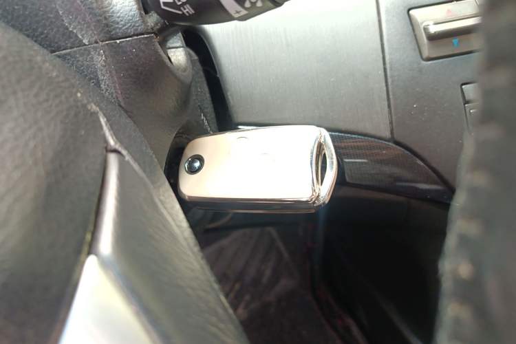 Used Honda Accord 2013 2.0L SE Vehicle Key