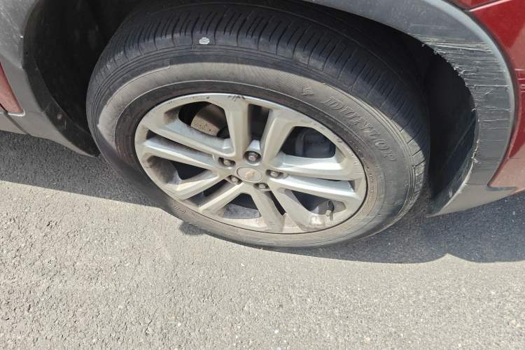 Used Chevrolet Trax 2017 1.4T Automatic Two-Wheel Drive Luxury Version Right Front Wheel Hub