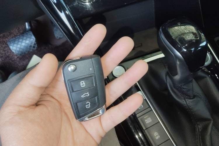 Used Volkswagen Tayron 2020 330TSI Two-Wheel Drive Luxury Smart Connectivity Version