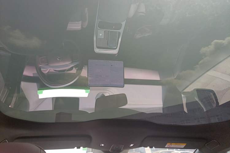 Used Nio ET5T 2025 75 kWh Touring Headliner