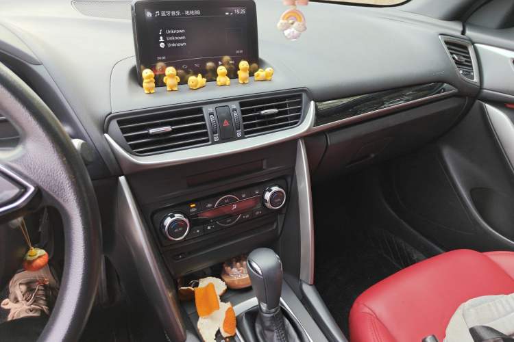 Used Mazda CX-4 2018 2.0L Automatic 2WD Blue Sky Exploration Edition China VI Standard