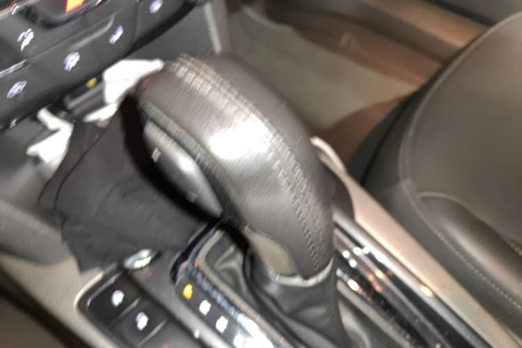 Used Chevrolet Malibu 2016 2.0L Automatic Luxury Edition