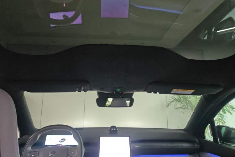 Used Nio EC6 2023 75 kWh