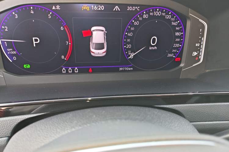 Used Volkswagen FAW-Volkswagen CC 2021 380TSI Striking Edition Odometer Close Up