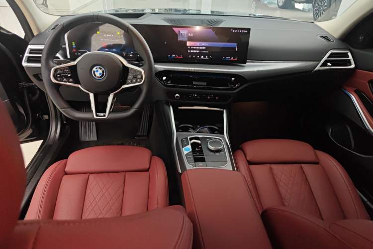 Used BMW i3 2025 eDrive 40 L Midnight Sports Package