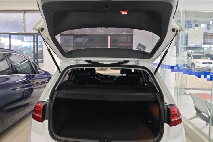 Used Volkswagen Golf 2016 230TSI Automatic Luxury Version