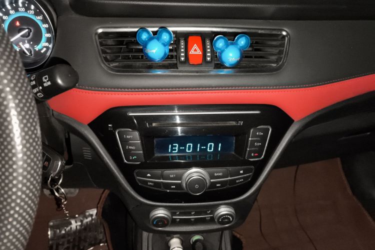 Used Haval H1 2016 Revised Version Blue Badge 1.5L AMT Standard Edition
