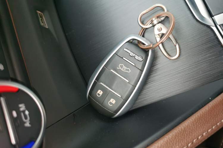 Used Alfa Romeo Stelvio 2017 2.0T 280HP Luxury Edition