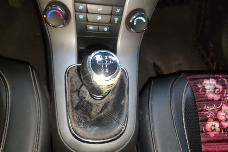 Used Chevrolet Cruze 2012 1.6L SE MT