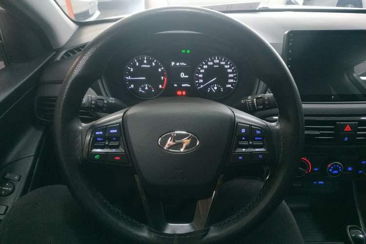 Used Hyundai Celesta 2020 1.6L Automatic GL Enjoyable Edition