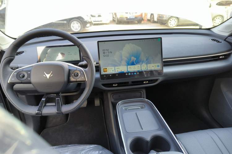 Used ARCFOX T1 2025 Model 425 PRO