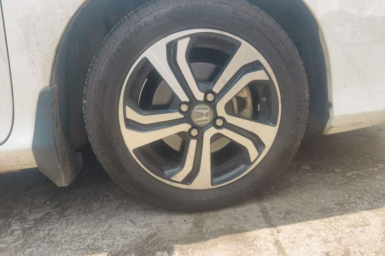 Used Honda Greiz 2016 1.5L Manual Classic Edition