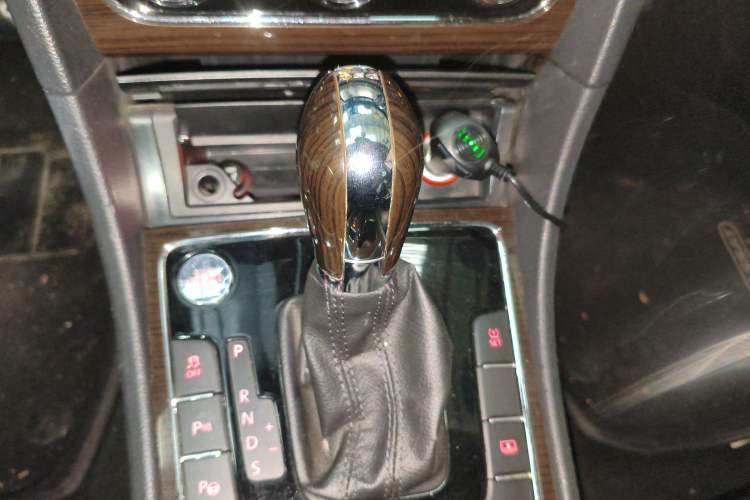 Used Volkswagen Passat 2014 2.0 TSI DSG Ultimate Edition