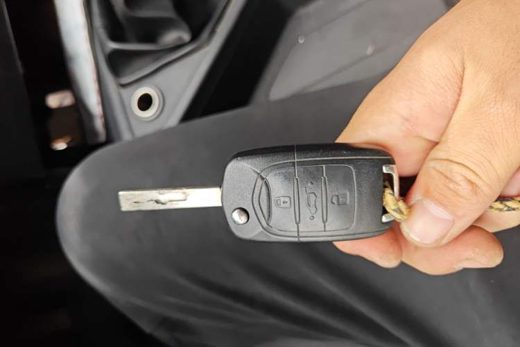 Used Wuling Hongguang PLUS 2019 1.5T Manual Standard Edition 5 Seats