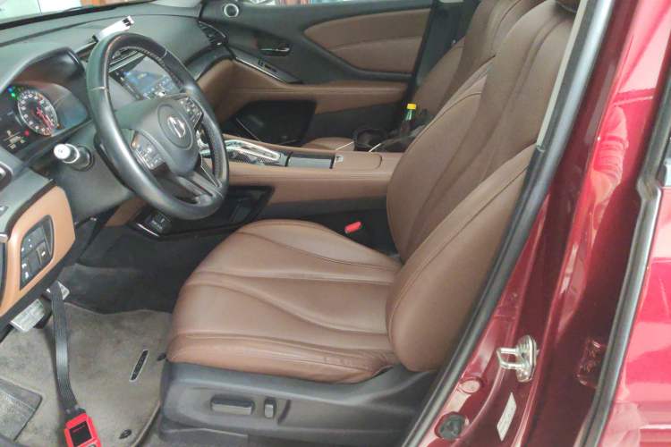 Used Acura CDX 2016 1.5T Two-Wheel Drive Deluxe Edition